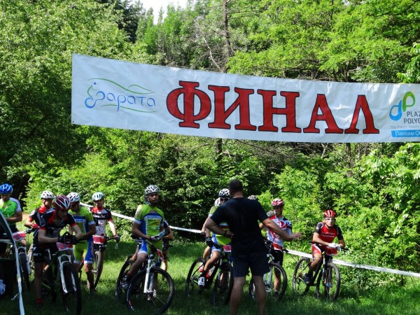 Александър Алексиев с победа в колоездачното състезание „N-Bike“ / Новини от Казанлък