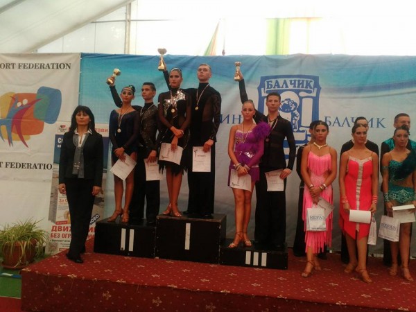 Клуб по спортни танци “Роза“ с три призови медала от шампионата в Албена / Новини от Казанлък