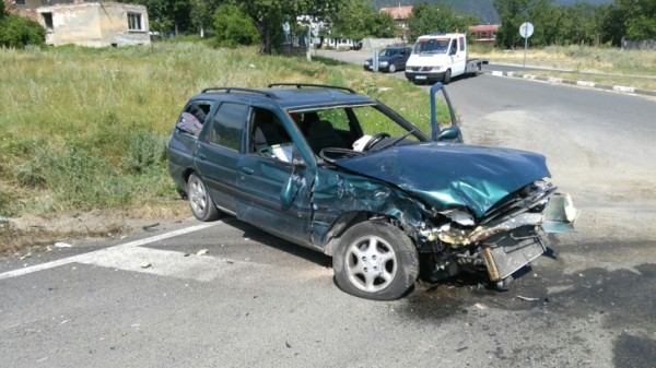 Пиян шофьор с 2.31 промила предизвика катастрофа до Шипка / Новини от Казанлък