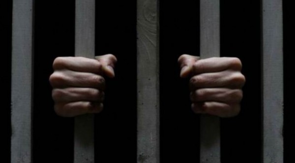 11 месеца затвор за шофиране без книжка / Новини от Казанлък