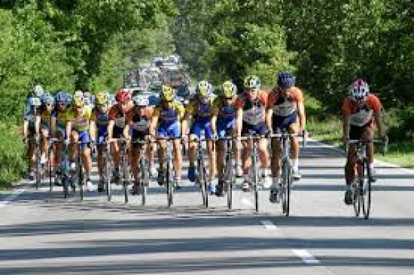 Колоездачите от 65-та Международна обиколка днес ще преминат през Казанлък / Новини от Казанлък