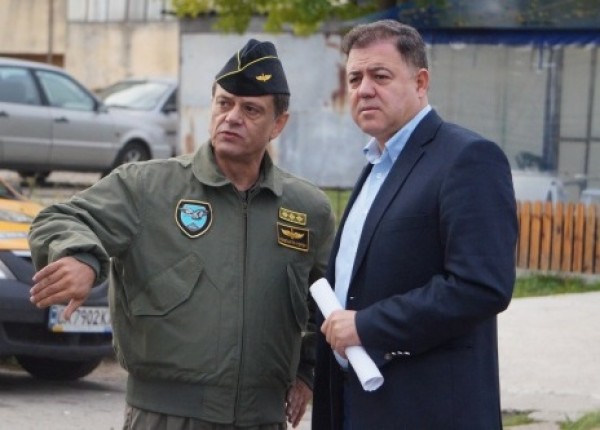 Министърът и Началникът на отбраната идват утре в Казанлък / Новини от Казанлък