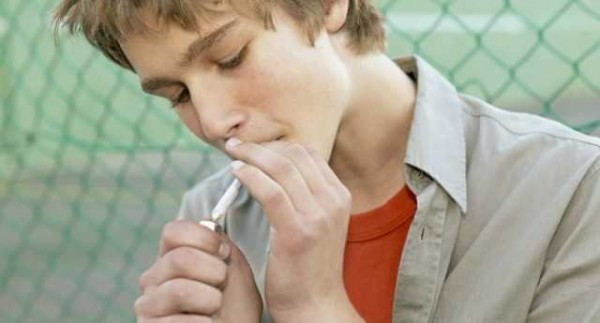 Сгащиха 19-годишен с марихуана на Тюлбето / Новини от Казанлък