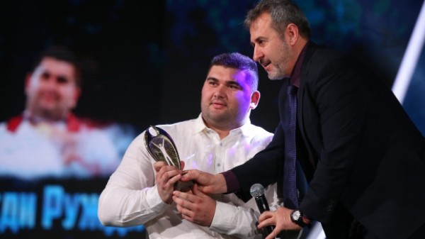 Ружди Ружди е най-добрият спортист с увреждания на България за 2016 година / Новини от Казанлък