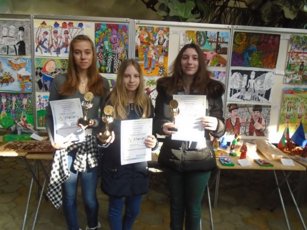Още четири отличия за художниците от школа “Живопис“ / Новини от Казанлък