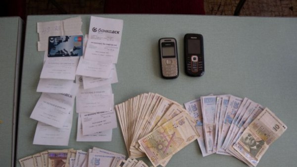 Прокуратурата разкри престъпна група за телефонни измами в Казанлък / Новини от Казанлък