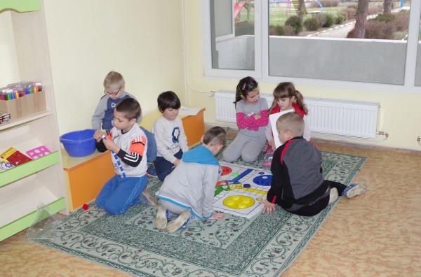 Община Казанлък успешно приключи проект за енергийна ефективност на детски заведения / Новини от Казанлък