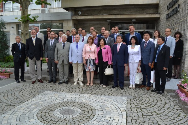 Среща на Кмета с делегациите от побратимените градове / Новини от Казанлък