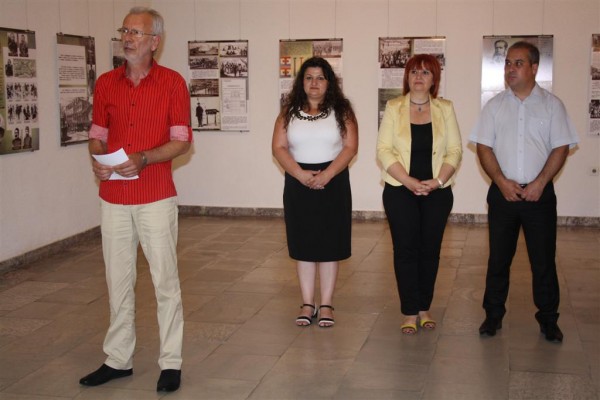 Изложбата „140 години Шипченска епопея“ бе открита официално снощи / Новини от Казанлък