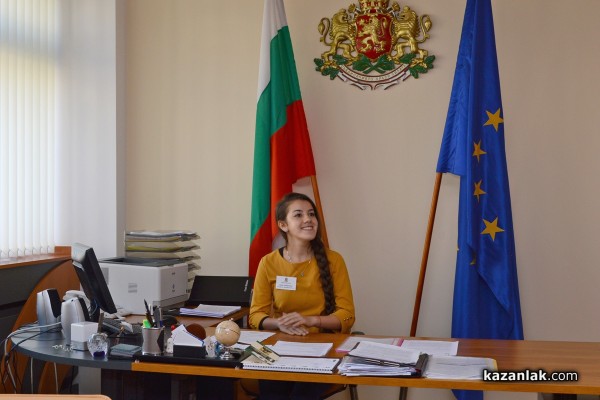 Айджан Онбаши бе избрана днес за кмет на Казанлък / Новини от Казанлък