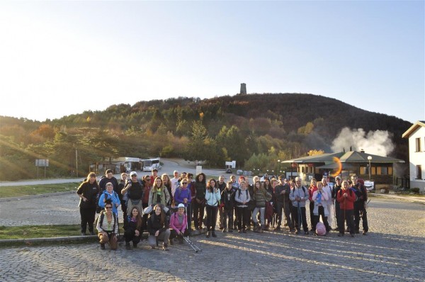 Казанлъшки туристи бяха на двудневен поход в Стара планина / Новини от Казанлък