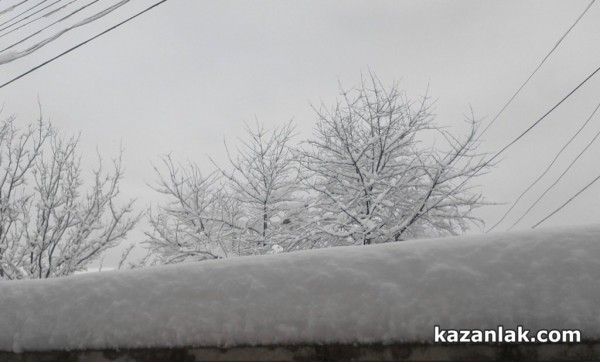 Сняг и мъгла в проходите Шипка и Хаинбоаз / Новини от Казанлък