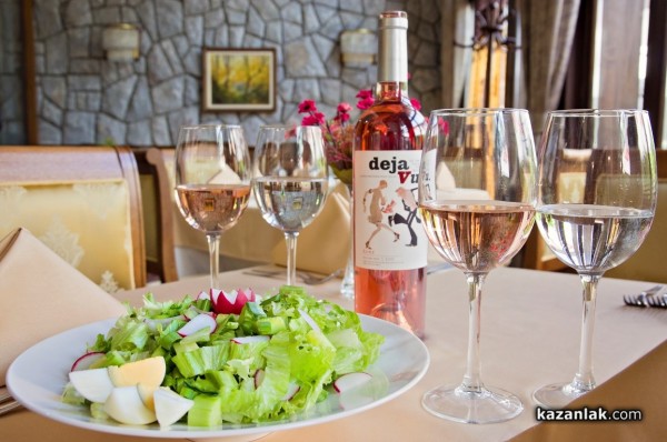 Пролетно, неустоимо, препоръчано с Розе - новото меню на ресторант “Еделвайс“ / Новини от Казанлък