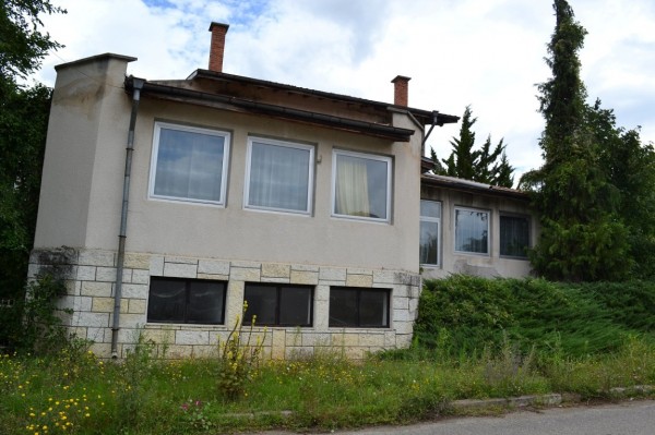 Започва ремонтът за „Защитено жилище“ в село Дунавци / Новини от Казанлък