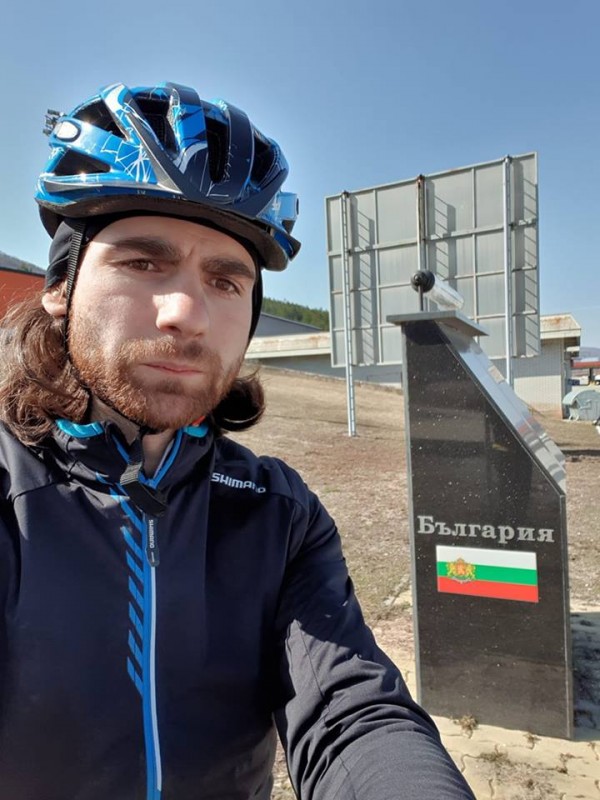 Самотният колоездач от Берлин Тодор Андреев, стигна България / Новини от Казанлък