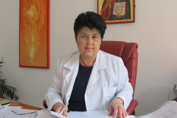 Д-р Кети Маналова остава управител на болницата до края на годината / Новини от Казанлък