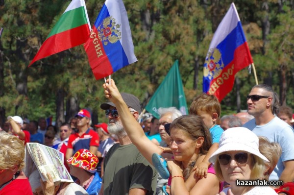 Хиляди приятели на Русия се събраха отново на язовир Копринка / Новини от Казанлък