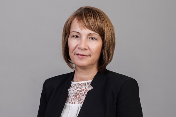 Галина Стоянова печели трети мандат с 56% / Новини от Казанлък