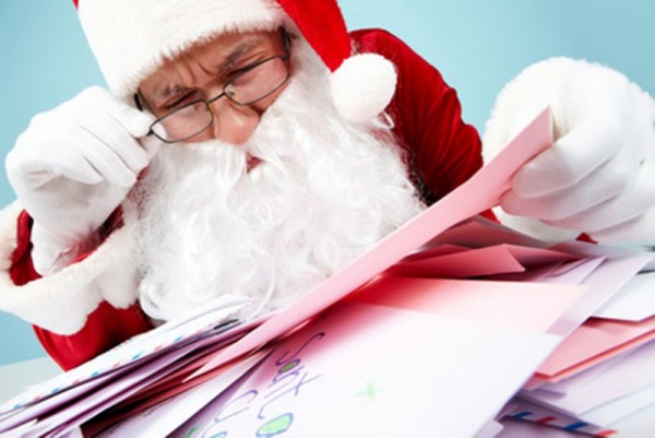 Дядо Коледа вече очаква най-красивите детски писма / Новини от Казанлък