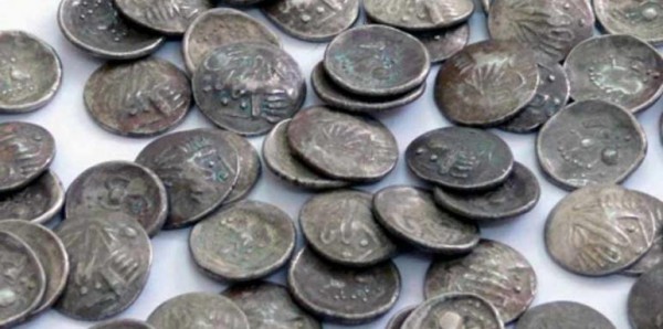 Иззеха над 100 бр. римски и тракийски монети от иманяр / Новини от Казанлък