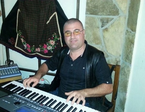 От 10 до 20 години затвор очакват музикантът, насилвал дъщеря си / Новини от Казанлък