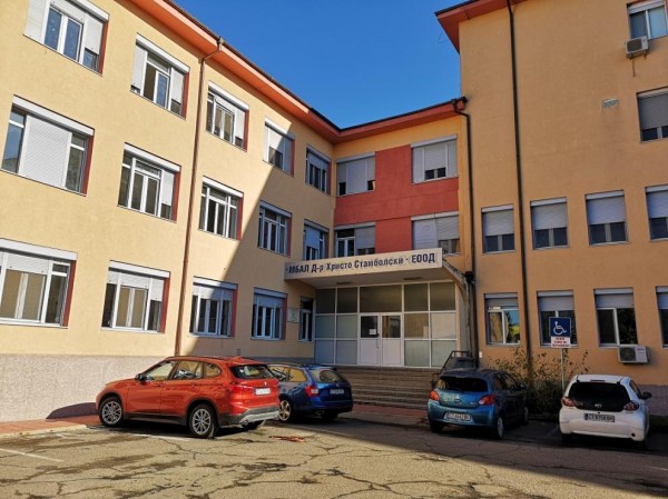 Вече са поръчани три респиратора за болницата в Казанлък / Новини от Казанлък