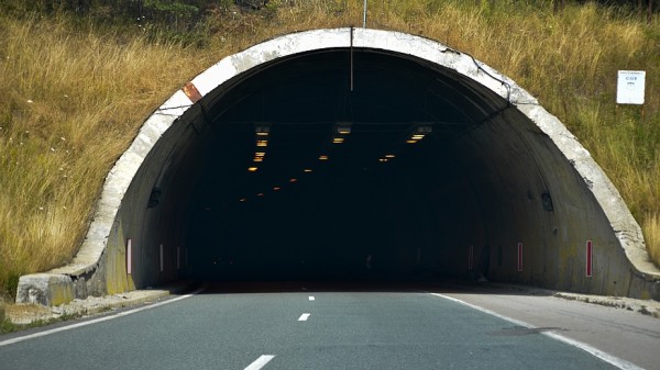 6 са отворeните оферти за надзор при изграждането на тунела под Шипка / Новини от Казанлък