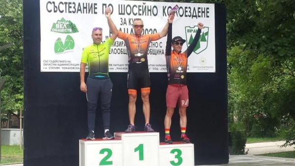 С челни места започнаха сезона казанлъшките колоездачи / Новини от Казанлък