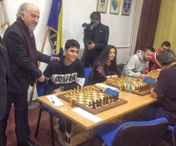 Цветан Стоянов стана Държавен шампион по шах при 16-годишните / Новини от Казанлък