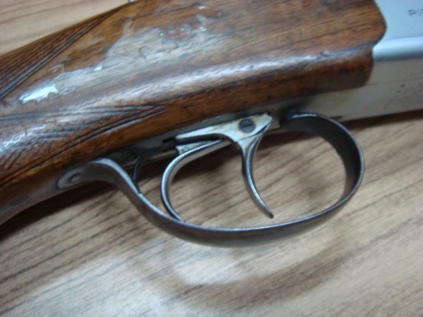 Откриха две самоделно направени ловни пушки в дома на 36-годишен / Новини от Казанлък