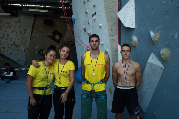 Пет медала от Държавното първенство за катерачите от клуб “Селт“ / Новини от Казанлък