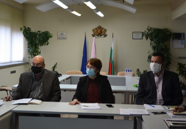 Кметът на Казанлък участва в онлайн среща по градски дневен ред на ЕС / Новини от Казанлък
