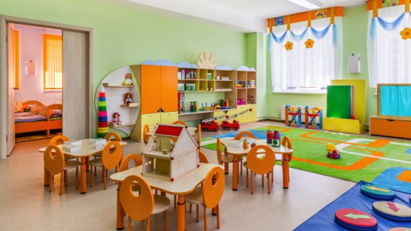 Детските ясли и градини в общината отварят на 4 януари 2021 г. / Новини от Казанлък