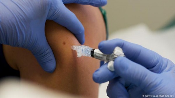 Казанлъшката болница получи първите ваксини за медиците / Новини от Казанлък