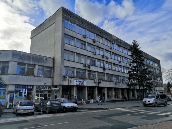 Започва ремонт на ДКЦ Поликлиника - Казанлък / Новини от Казанлък