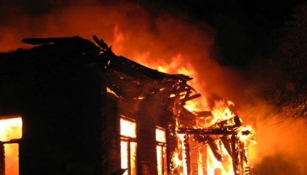 Пожар в къща в Габарево погуби живота на възрастен мъж / Новини от Казанлък