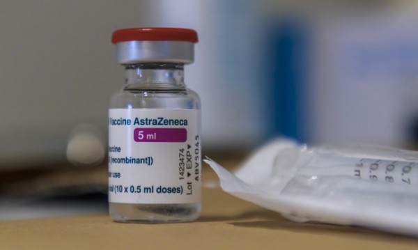 От днес се възобновява имунизирането срещу COVID-19 с ваксината на AstraZeneca / Новини от Казанлък
