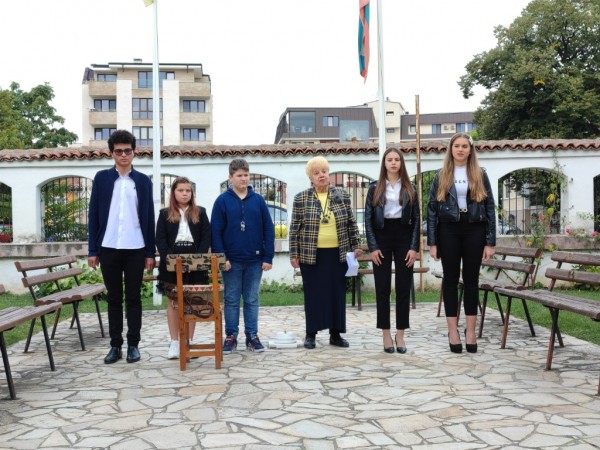 Казанлък празнува 113 години Независимост на България / Новини от Казанлък