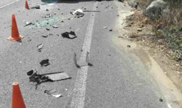 Автомобил се заби в мантинела на пътя Казанлък-Стара Загора / Новини от Казанлък