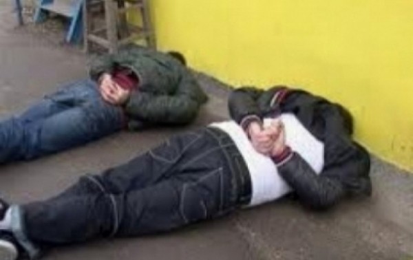 Двама се озоваха в ареста след специализирана полицейска акция  / Новини от Казанлък