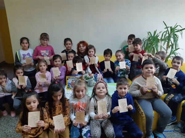 „Походът на книгите“ завладя казанлъшка детска градина  / Новини от Казанлък