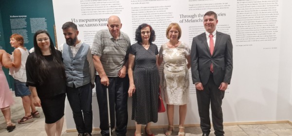 Tеритории на меланхолията - официално откриване на изложба с творби на Васил Бараков   / Новини от Казанлък