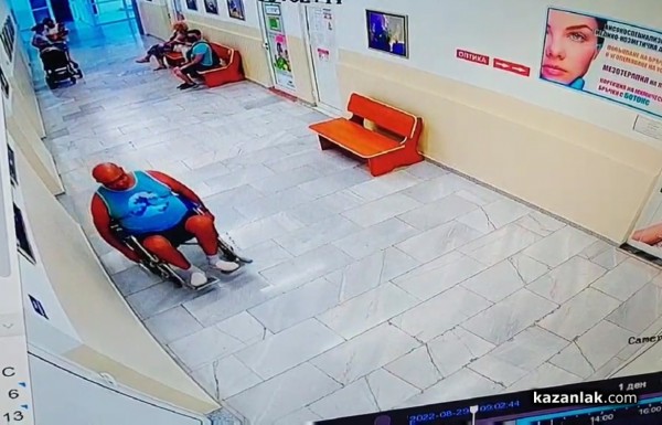 Хванаха мъжът, откраднал инвалидната количка от Поликлиниката / Новини от Казанлък