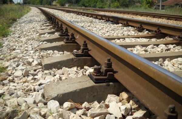 Откраднаха 40 м сигнален магистрален кабел близост до жп линията между Тулово и Дъбово / Новини от Казанлък