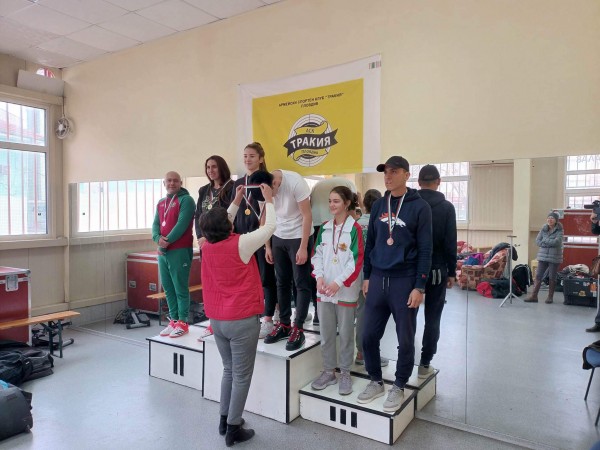 Последният турнир по стрелба за годината донесе сребро на клуб “Севтополис“ / Новини от Казанлък
