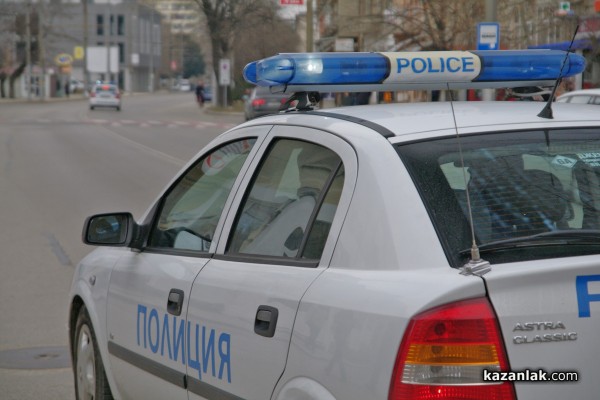 Провериха 1127 лица по време на специализирана полицейска операция в Старозагорско  / Новини от Казанлък