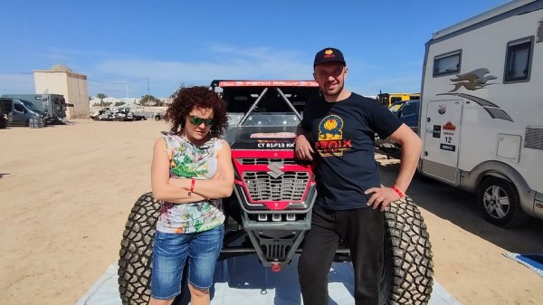 Казанлъчанинът Дончо Цанев и Зорница Тодорова се впускат в надпреварата Fenix Rally в Тунис  / Новини от Казанлък