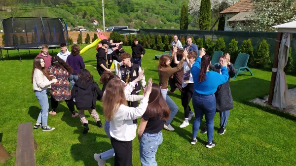 Поредна казанлъшка група се завърна от младежки обмен в Румъния / Новини от Казанлък