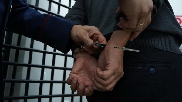 Старозагорският съд остави в ареста мъжът, отправил закани за убийство спрямо 18-годишно момиче в Стара Загора / Новини от Казанлък