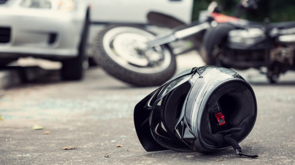 Мотоциклетист пострада при пътен инцидент на пътя между Ягода и Тулово / Новини от Казанлък